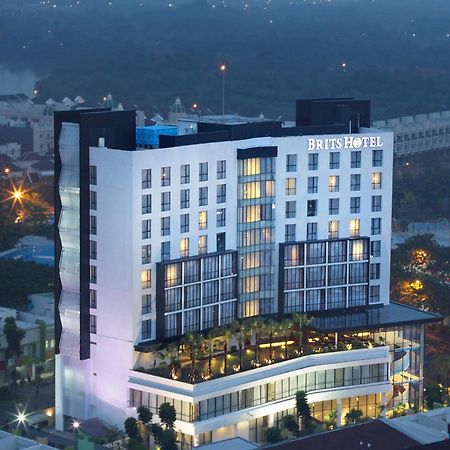 Brits Hotel Karawang Dış mekan fotoğraf