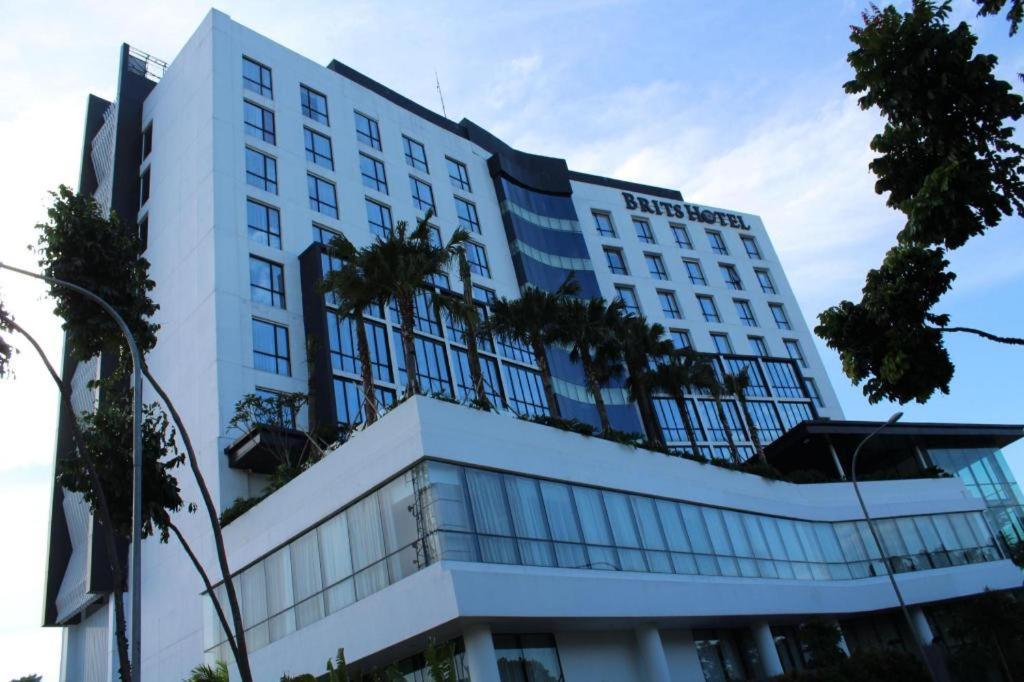 Brits Hotel Karawang Dış mekan fotoğraf