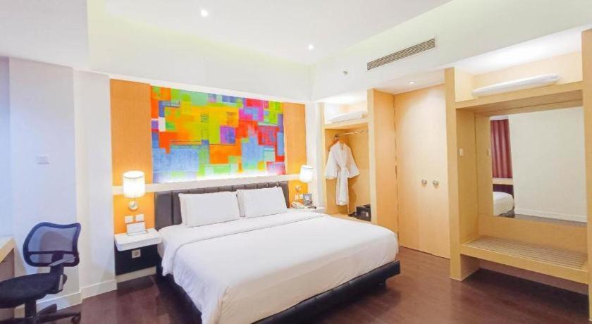 Brits Hotel Karawang Dış mekan fotoğraf