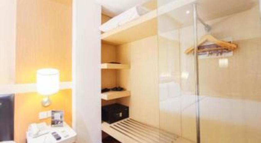 Brits Hotel Karawang Dış mekan fotoğraf