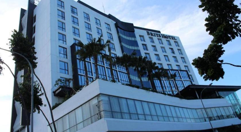 Brits Hotel Karawang Dış mekan fotoğraf