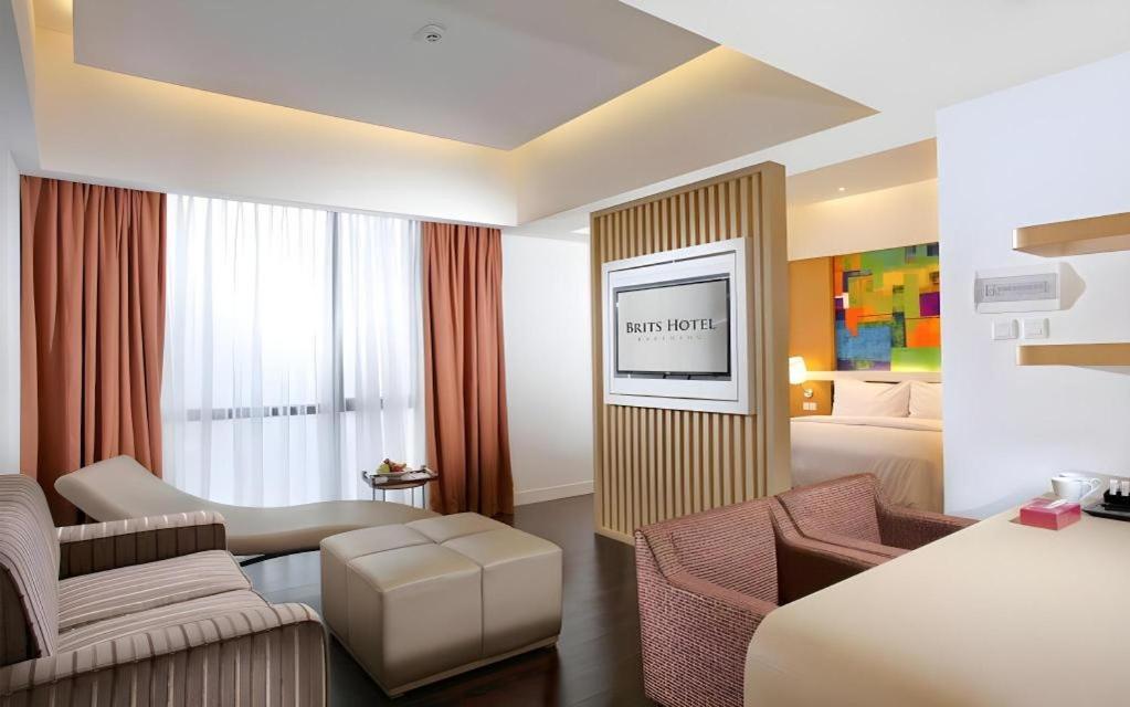 Brits Hotel Karawang Dış mekan fotoğraf